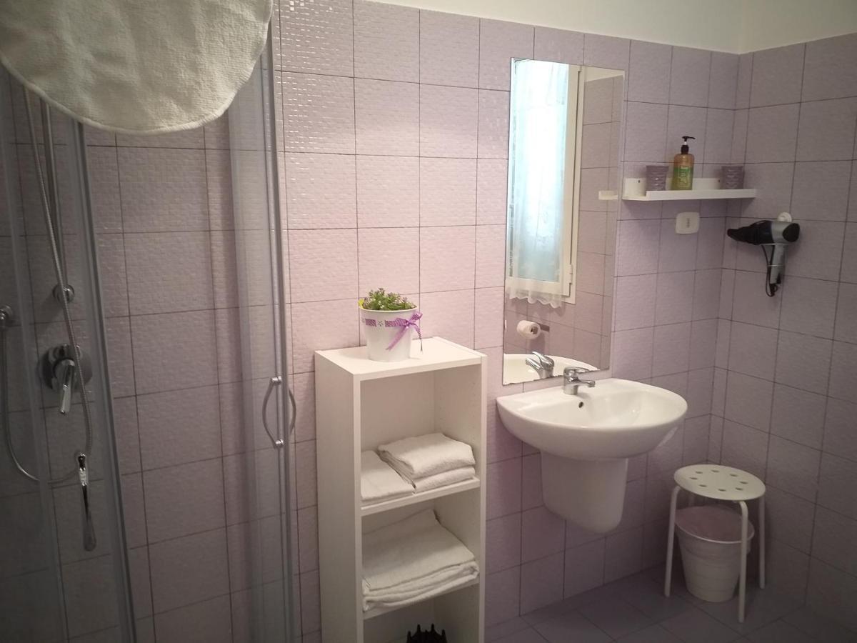 B&B A Casa Di Lilla จูเลียโนวา ภายนอก รูปภาพ